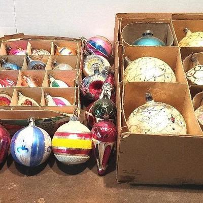 Shiny Brite Ornaments - Lot 1 (WH6)