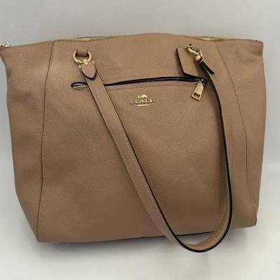 Authentic Coach Pebbled Leather Tote – Taupe Beige with Gold Hardware & Top Zip Closure