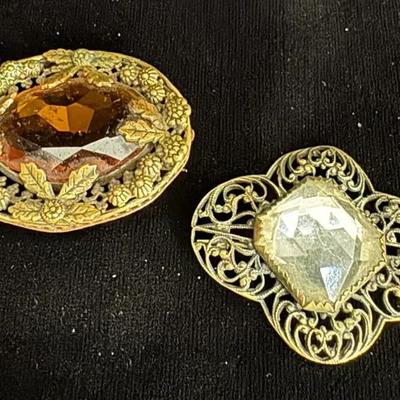 Vintage Filigree Brooch Set with Faceted Glass Stones – Art Deco / Czech Style 
