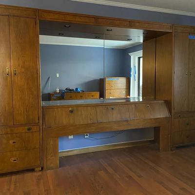 Drexel King Sized Wardobe Headboard Wall Unit