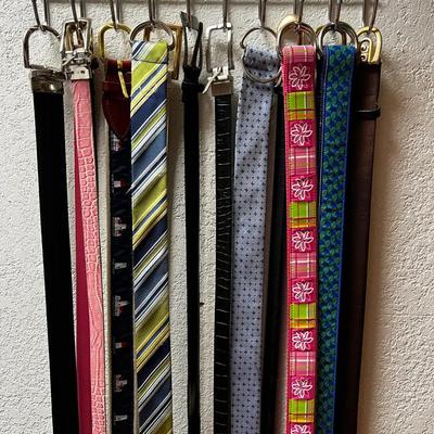 Women’s Vintage Belts M/L