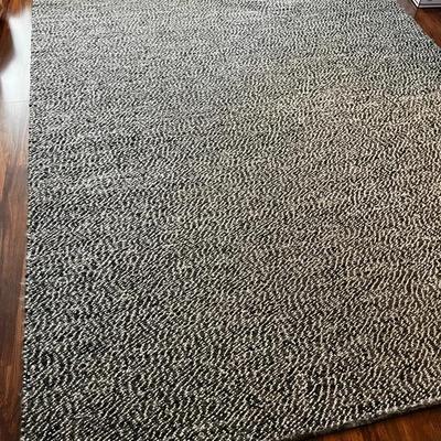 6’7” X 9’10” Wool Rug