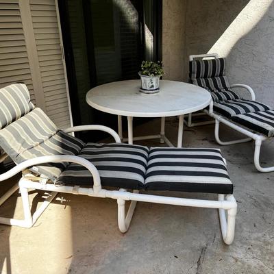 Lightweight White Lounge Chairs & 47” Round Table