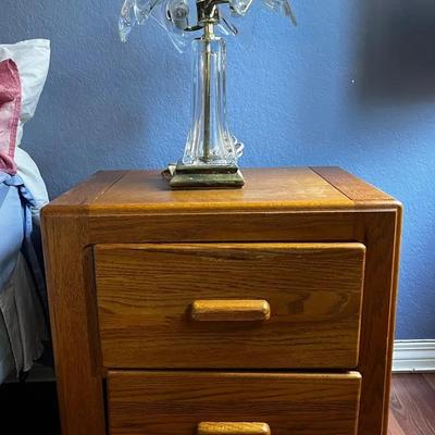 2 Wood Nightstands With Glass Lamps