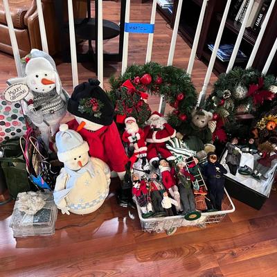 Christmas Mystery Lot Including Byers Dolls