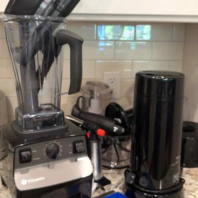 Small Kitchen Appliances with Braun, Vitamix