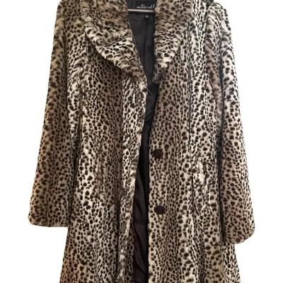Outdoor Edition by Parkhurst Faux Leopard Swing Coat