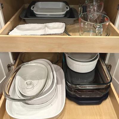 Corning Ware and Pyrex Bakeware Cleanout