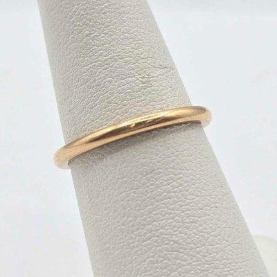 Sale Photo Thumbnail #28: 722 • 14k gold ring, 2.3g