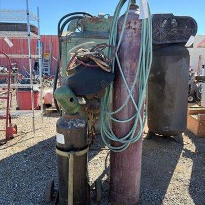 85002 • welding cart with extra tank, gauges, gloves, and mask