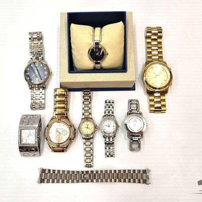 1152 • (8) watches