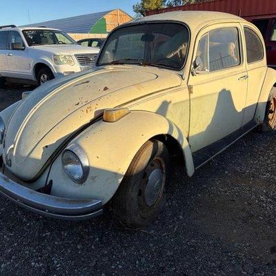 210 • 1970 volkswagen beetle
