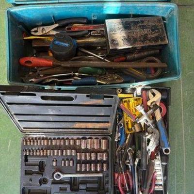 6040 • tool box and socket set