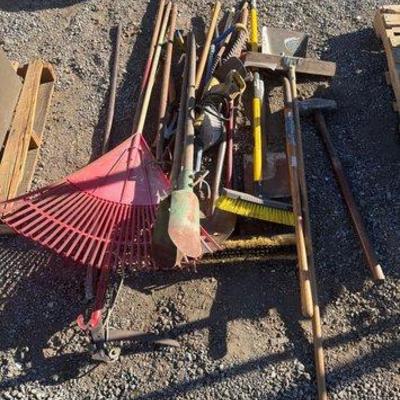 85038 • yard tools