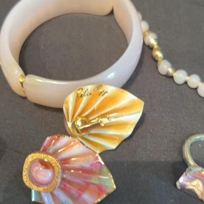 Pink ring, necklace, bracelet & earrings