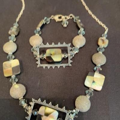 Matching bracelet & necklace