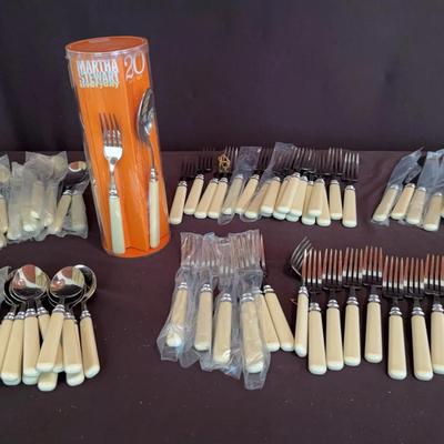 Martha Stewart Everyday Stainless Steel Flatware Cottage Ivory