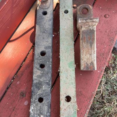 Trailer hitch lot (3)
