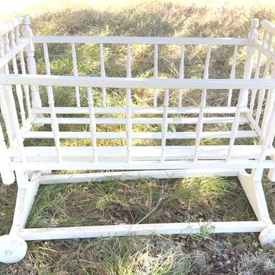 Wooden baby cradle, white, on-wheels