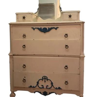 Antique French provincial dresser