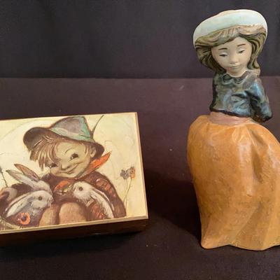 Vintage (1987) Nao Porcelain Figurine And Vintage Music Box