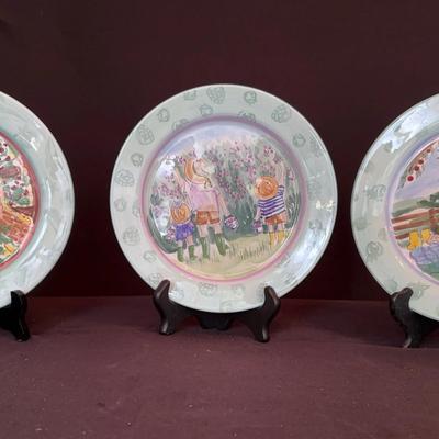 Michal Sparks of Zrike, "In the Garden" Set of 3 Salad/Dessert Plates