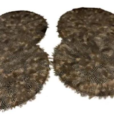 Breed & CO. Genuine feather placemats (Set Of 4)