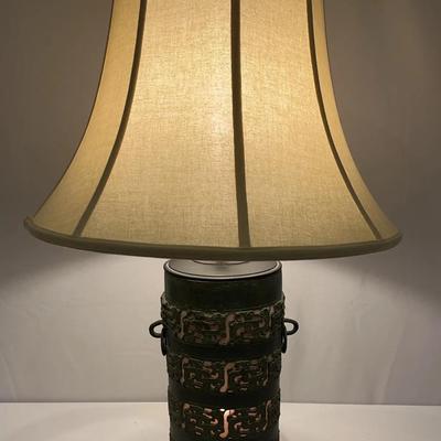 Chinoiserie or Asian-inspired Table Lamp Lot 1