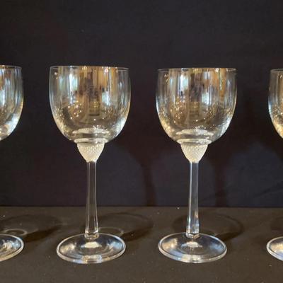 Villeroy & Boch Octavie Wine Glasses collection have a classic design