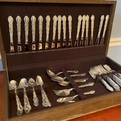 Sale Photo Thumbnail #6: Silverplate