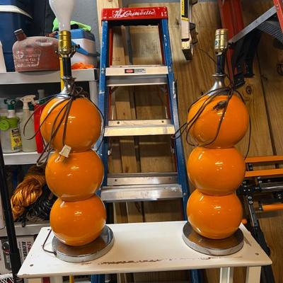 Modern Stacked Ball Lamps