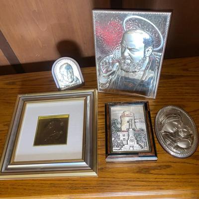 Lot Of Italian Metal Art