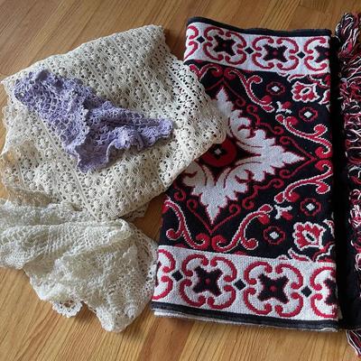 Small Lot Of Lace And Handwoven Table Runner