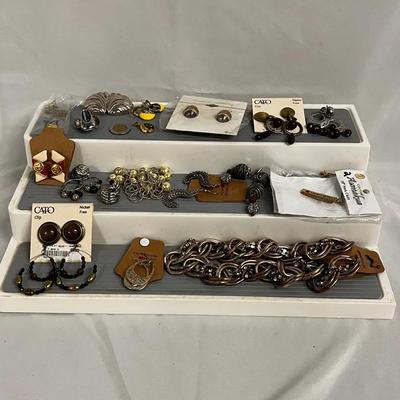 Mystery Lot Of Jewelry