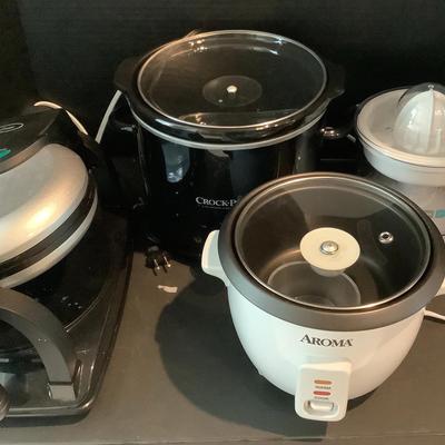 Amazing Kitchen Appliance Lot