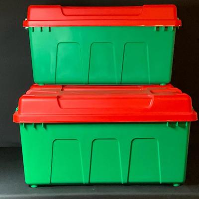 3 Holiday Tubs