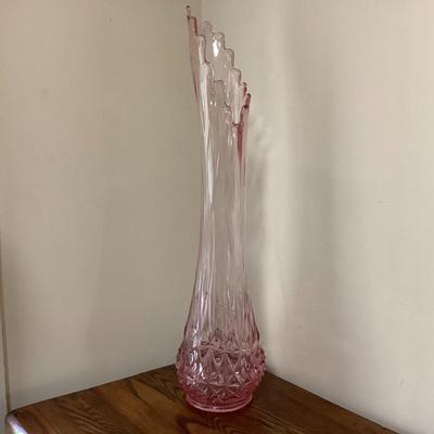 Swung Vase