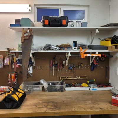 Sale Photo Thumbnail #34: Various tools. 
Also available: many home maintenance items