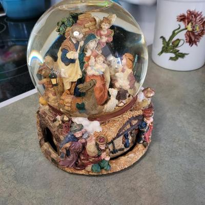 Sale Photo Thumbnail #40: Musical snow globe.  About 8 inches tall