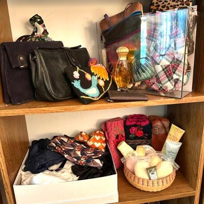 Sale Photo Thumbnail #110