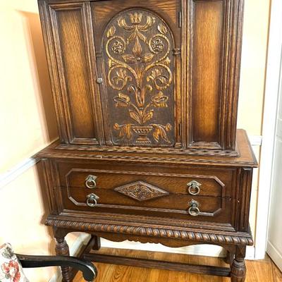 Carved Oak English Tudor by Northern Furn. Co. Hutch