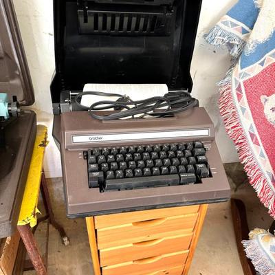 Sale Photo Thumbnail #174