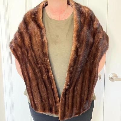 1950s Brown Mink Shawl Wrap Stole - So Elegant with Satin Lining and Pocket
