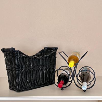 Black Metal 3 Bottle Wine Rack with Black Woven Basket Carrier Home Bar Storage