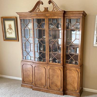Exceptional Breakfront/Display Cabinet 1950s W. & J. Sloane Craftsmanship w/ Carved Pediment