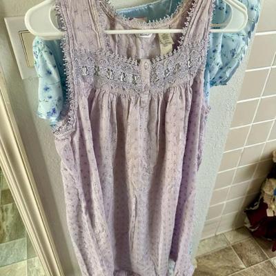 Sale Photo Thumbnail #151