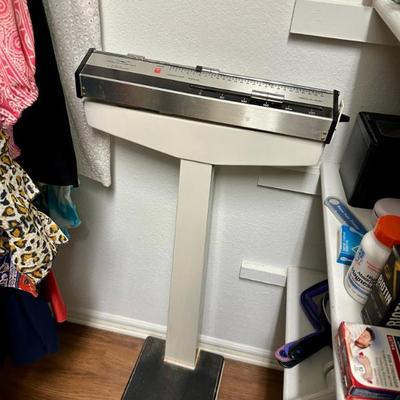 Sale Photo Thumbnail #171