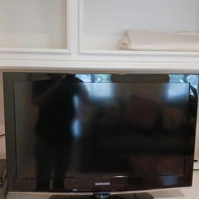 Samsung Flat Screen TV 