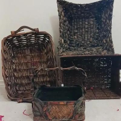 Dark Baskets