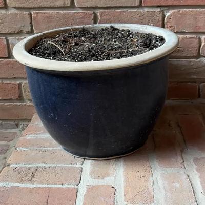 Blue Pot 1